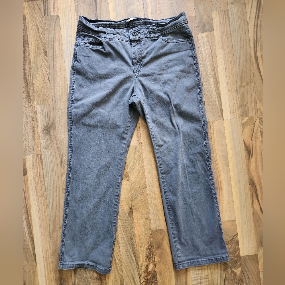Lee Gray Straight Leg Jeans 12 Petite